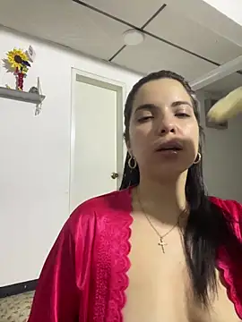 Snapshot of tatiana_sc chatting on 02/13/26, 03:24 tatiana sc online show from 02/13/26, 03:24