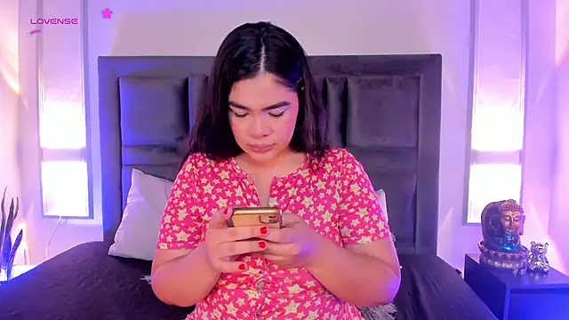 EmmaBecket2 online show from 12/28/24, 03:47