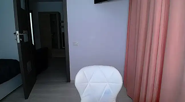 Julianna68 online show from 02/10/25, 08:53