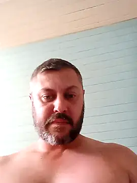 Snapshot of richton62 chatting on 07/06/26, 07:05 richton62 online show from 07/06/26, 07:05