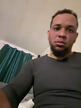 Snapshot of kelin17 chatting on 03/17/25, 07:26 kelin17 online show from 03/17/25, 07:26