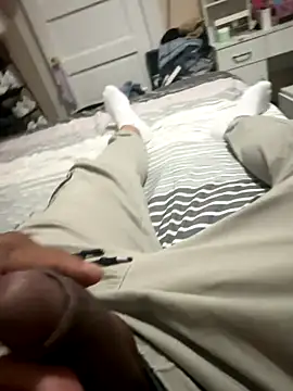 Snapshot of kelin17 chatting on 09/13/25, 07:46 kelin17 online show from 09/13/25, 07:46