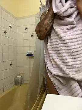 Snapshot of kelin17 chatting on 09/30/25, 08:08 kelin17 online show from 09/30/25, 08:08