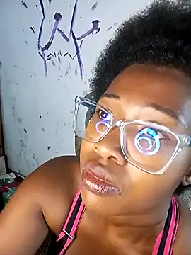 Daniela518 online show from 02/07/25, 04:46