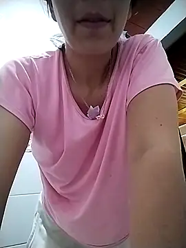 Lucianaferro  online show from 04/26/26, 03:42