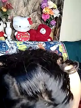 Snapshot of Hottyalia chatting on 12/26/24, 10:20 Hottyalia online show from 12/26/24, 10:20