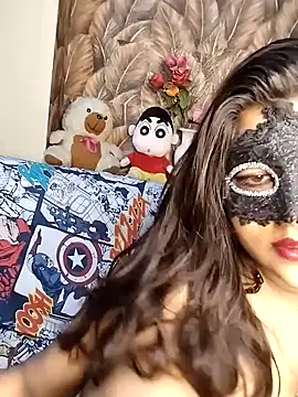 Snapshot of Hottyalia chatting on 12/27/24, 11:10 Hottyalia online show from 12/27/24, 11:10