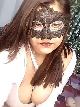 Snapshot of Hottyalia chatting on 02/07/25, 11:34 Hottyalia online show from 02/07/25, 11:34