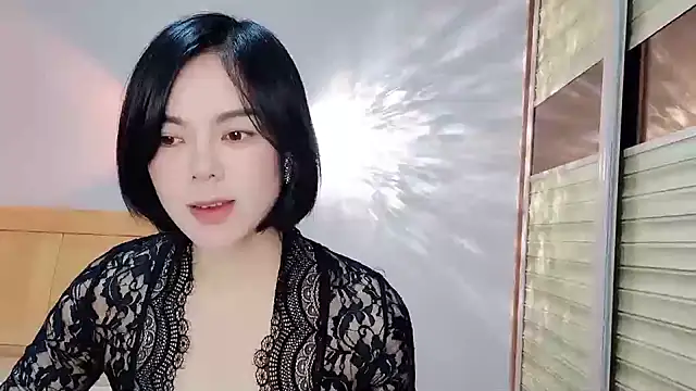 Linda-LL online show from 01/19/25, 02:15