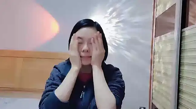 Linda-LL online show from 01/20/25, 12:57