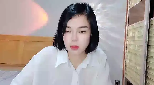 Linda-LL online show from 01/27/25, 02:10