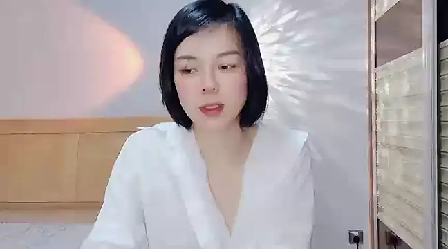 Linda-LL online show from 01/28/25, 03:25