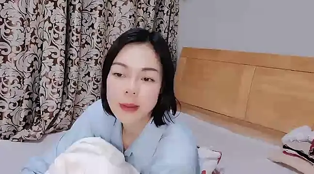 Linda-LL online show from 02/20/25, 05:55