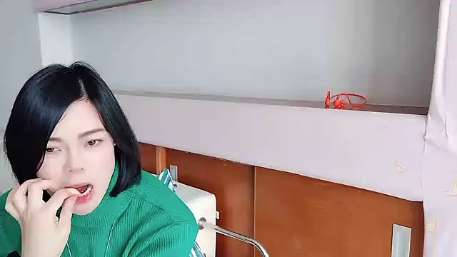 Linda-LL online show from 03/19/25, 06:03