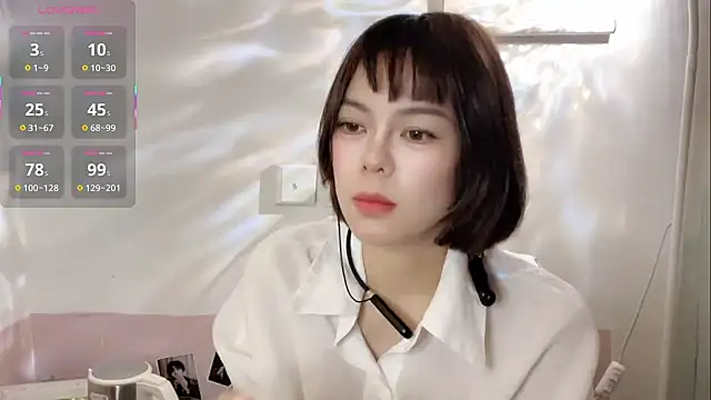 Linda-LL online show from 10/21/25, 06:03