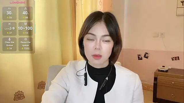 Linda-LL online show from 03/28/26, 05:07