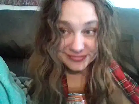 Snapshot of IvanaPlenty chatting on 01/27/25, 03:39 IvanaPlenty online show from 01/27/25, 03:39