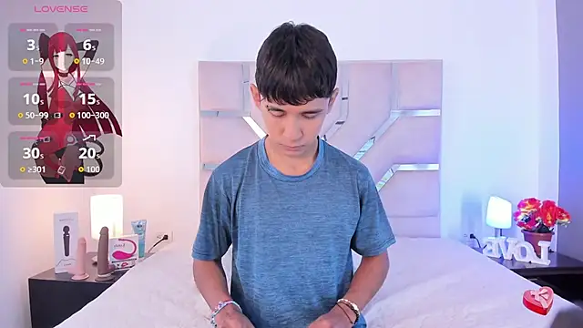 Thayler jones online show from 09/11/25, 11:10