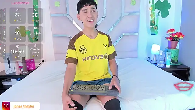 Thayler jones online show from 03/21/26, 11:15