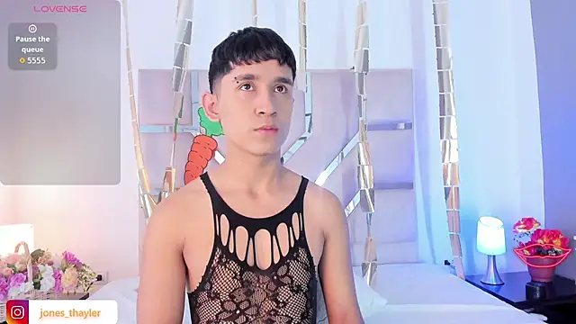 Thayler jones online show from 04/03/26, 11:08