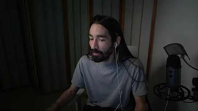 Snapshot of Your_Ice_cream chatting on 01/16/26, 11:53 Your Ice cream online show from 01/16/26, 11:53