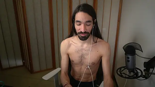 Snapshot of Your_Ice_cream chatting on 02/02/26, 01:10 Your Ice cream online show from 02/02/26, 01:10