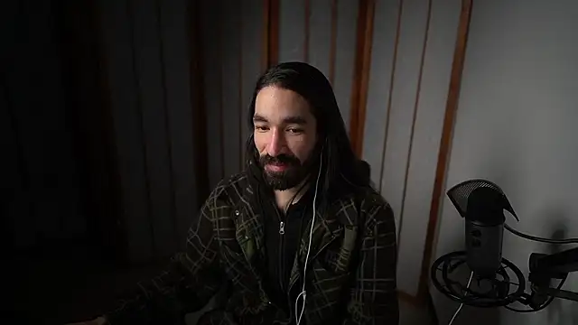 Snapshot of Your_Ice_cream chatting on 02/15/26, 11:12 Your Ice cream online show from 02/15/26, 11:12