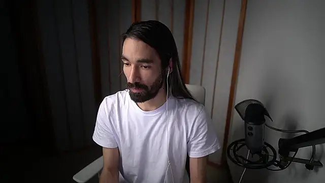 Snapshot of Your_Ice_cream chatting on 02/17/26, 01:13 Your Ice cream online show from 02/17/26, 01:13