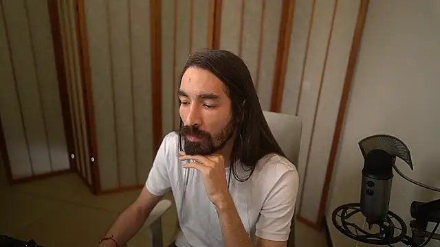 Snapshot of Your_Ice_cream chatting on 03/25/26, 03:18 Your Ice cream online show from 03/25/26, 03:18