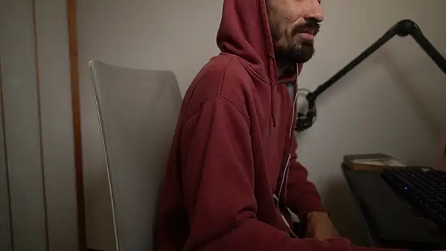 Snapshot of Your_Ice_cream chatting on 04/10/26, 02:33 Your Ice cream online show from 04/10/26, 02:33