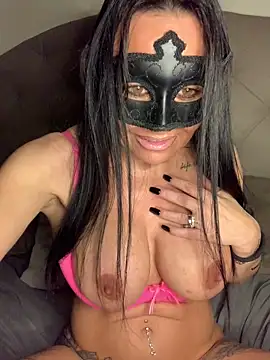 vicvictoriax online show from 02/22/25, 12:49