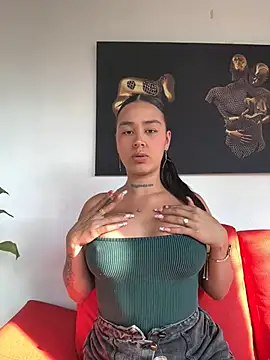 paisitahot1975 online show from 01/10/25, 09:31