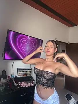 paisitahot1975 online show from 03/22/25, 03:42