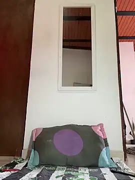 paisitahot1975 online show from 02/22/26, 03:54