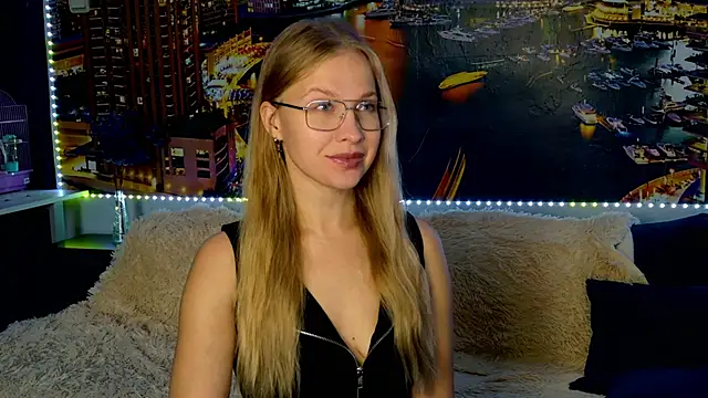 pusyavykusya online show from 10/17/25, 10:29