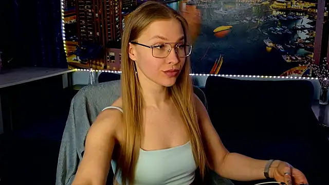 Snapshot of pusyavykusya chatting on 02/20/26, 11:11 pusyavykusya online show from 02/20/26, 11:11