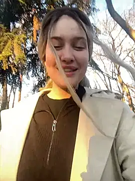 KikiWatson online show from 01/03/25, 05:39