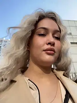 KikiWatson online show from 01/09/25, 08:03