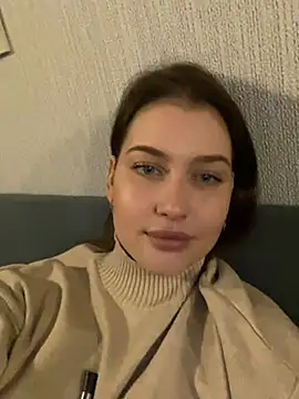 KikiWatson online show from 02/02/25, 11:08