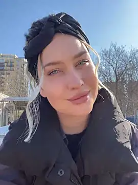 KikiWatson online show from 03/09/25, 07:12