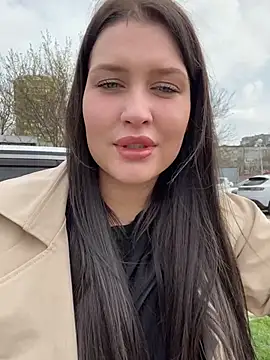 KikiWatson online show from 03/21/25, 10:17