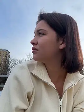 KikiWatson online show from 11/20/25, 07:08