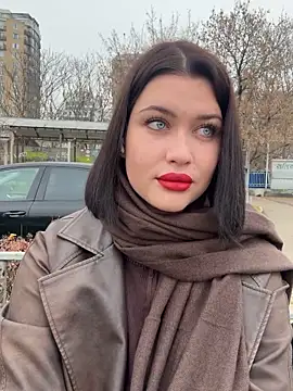 KikiWatson online show from 12/04/25, 07:06