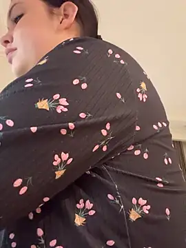 KikiWatson online show from 12/19/25, 10:00