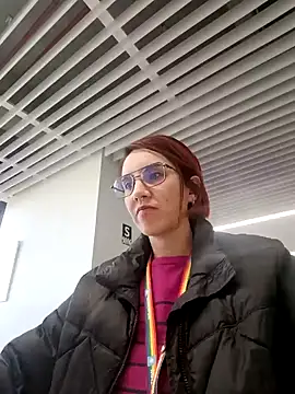 Snapshot of your_red_rose_ chatting on 01/20/25, 12:49 your red rose online show from 01/20/25, 12:49