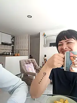 Snapshot of your_red_rose_ chatting on 01/25/25, 03:09 your red rose online show from 01/25/25, 03:09