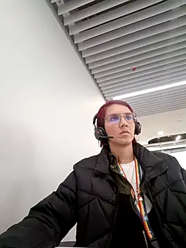 Snapshot of your_red_rose_ chatting on 03/06/25, 04:17 your red rose online show from 03/06/25, 04:17