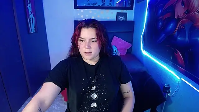 Snapshot of Nika_1_ chatting on 12/02/24, 10:01 Nika 1 online show from 12/02/24, 10:01