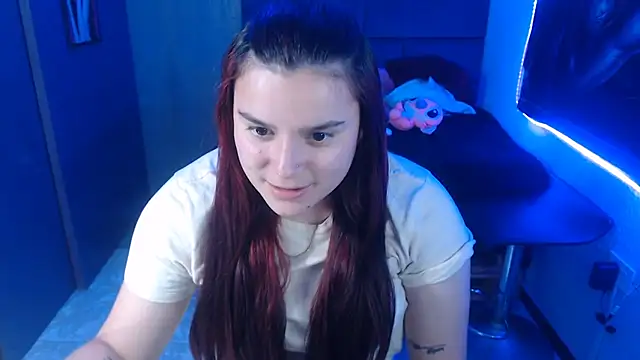 Snapshot of Nika_1_ chatting on 01/14/25, 01:36 Nika 1 online show from 01/14/25, 01:36