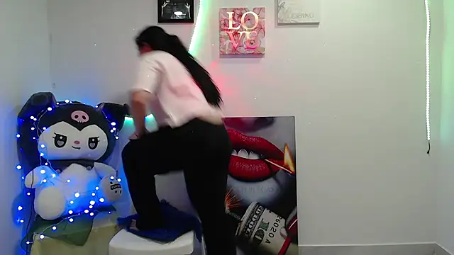 Snapshot of Nika_1_ chatting on 03/13/25, 10:54 Nika 1 online show from 03/13/25, 10:54